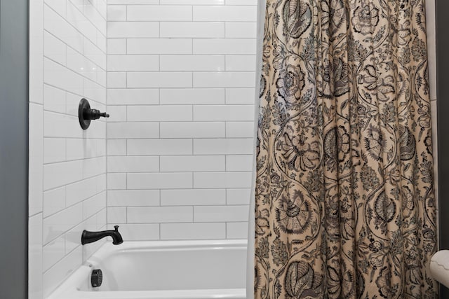 134 Zakelo Rd, Harrison, ME 04040 - bathroom featuring shower / tub combo