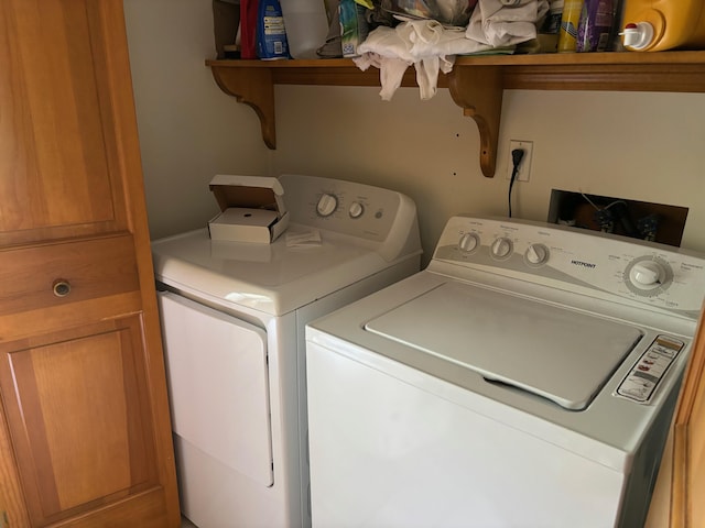 16 Steamboat St, Calais, ME 04619 - washroom with washer and dryer