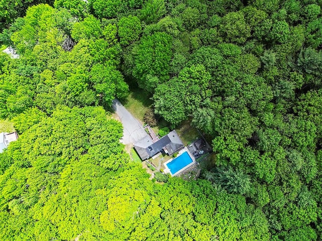 363 Winthrop Center Rd, Winthrop, ME 04364 - aerial view of a pool