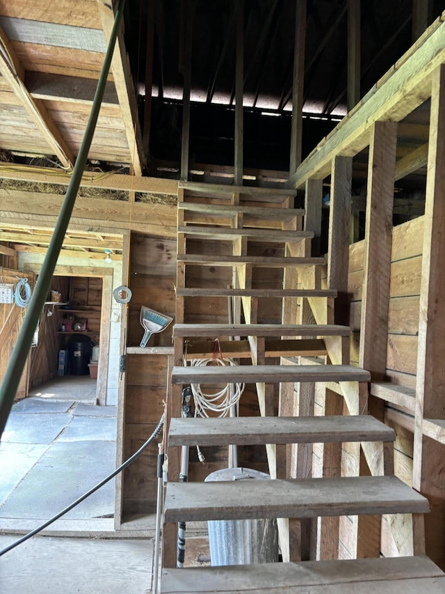 25 Raccoon Rd, Cushing, ME 04563 - view of stairs
