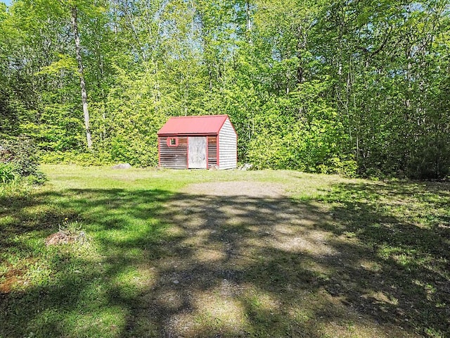 125 Lone Indian Trl, Augusta, ME 04330 - view of yard featuring a wooded view