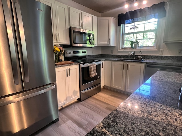 24 Forest Ln, Trenton, ME 04605 - photo 8