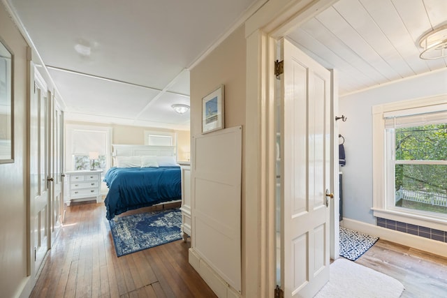 75 Ledgelawn Ave, Bar Harbor, ME 04609 - hall with wood-type flooring and ornamental molding