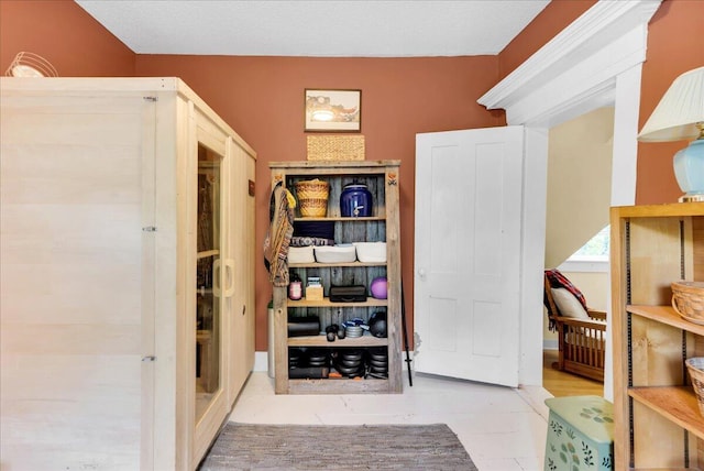 44 Bridge St, Bucksport, ME 04416 - view of corridor