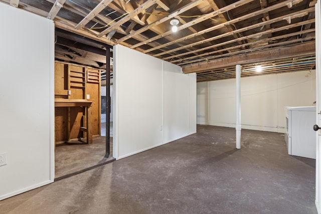 127 Lake St, Auburn, ME 04210 - unfinished basement featuring washer / dryer