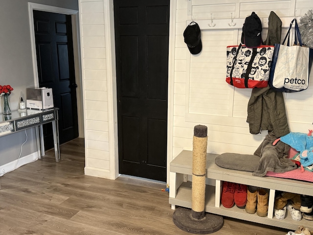 29 Elm St, Fairfield, ME 04937 - mudroom with wood finished floors