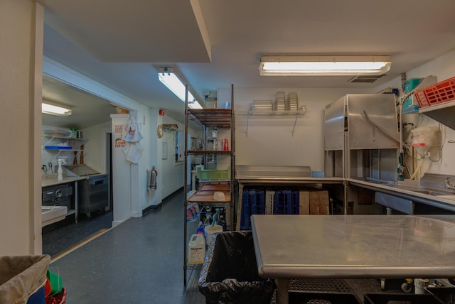 200 Shore Rd, Ogunquit, ME 03907 - kitchen with baseboards