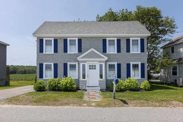 116 Hills Beach Rd, Biddeford, ME 04005 - colonial-style house featuring a front lawn