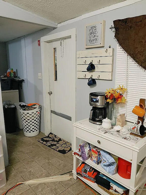 690 Middle Rd, Union, ME 04862 - view of pantry