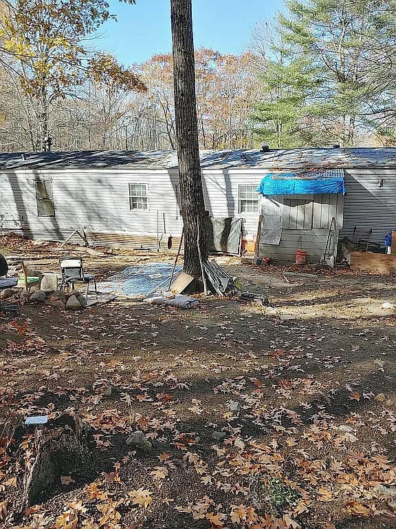 690 Middle Rd, Union, ME 04862 - view of yard