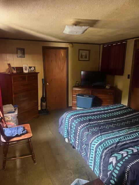 179 Raymond St, Pittsfield, ME 04967 - bedroom featuring a textured ceiling and carpet flooring