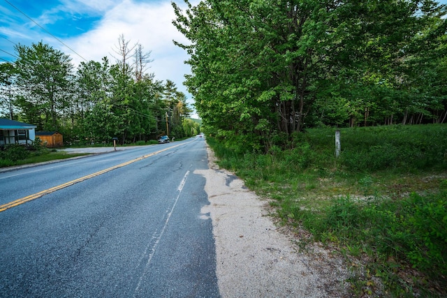 712 Main St, Sumner, ME 04292