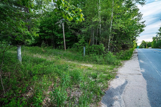 712 Main St, Sumner, ME 04292