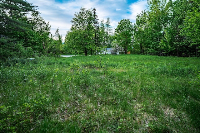 712 Main St, Sumner, ME 04292