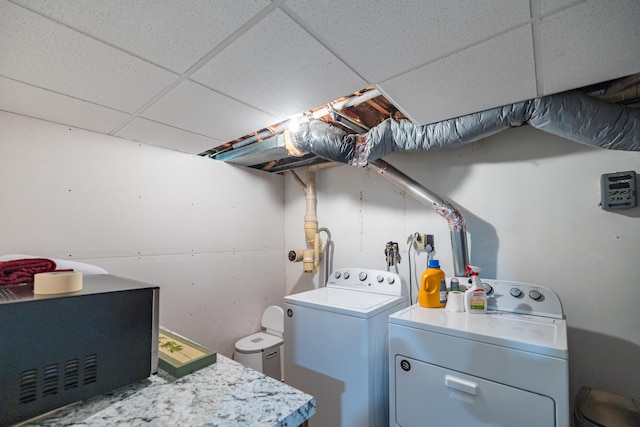 183 Buckfield Rd, Turner, ME 04282 - laundry area featuring independent washer and dryer