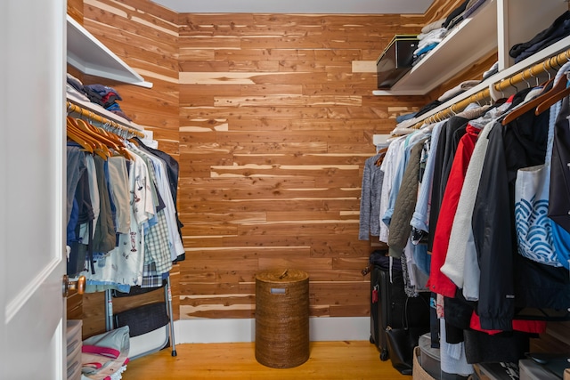 4 Shore Rd, Biddeford, ME 04005 - view of walk in closet