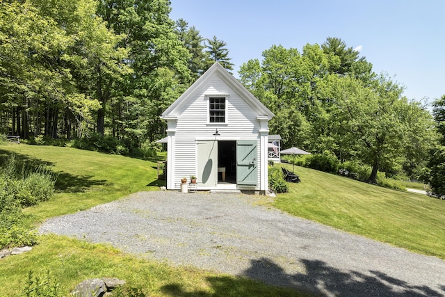 37 Walker Rd, Boothbay, ME 04537 - view of shed with driveway