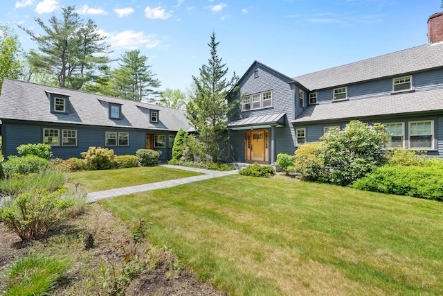 72 Vine St, South Berwick, ME 03908 - shingle-style home with a front lawn