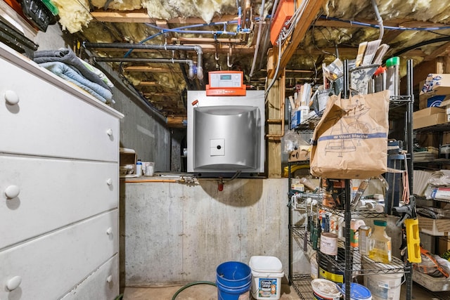 72 Vine St, South Berwick, ME 03908 - utilities featuring water heater