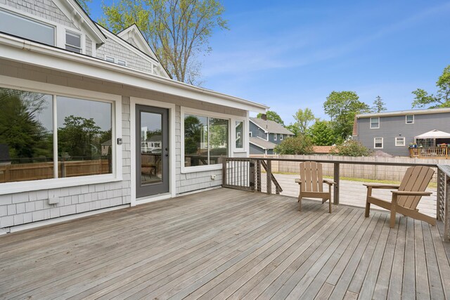 217 Ocean Ave, Portland, ME 04103 - view of deck