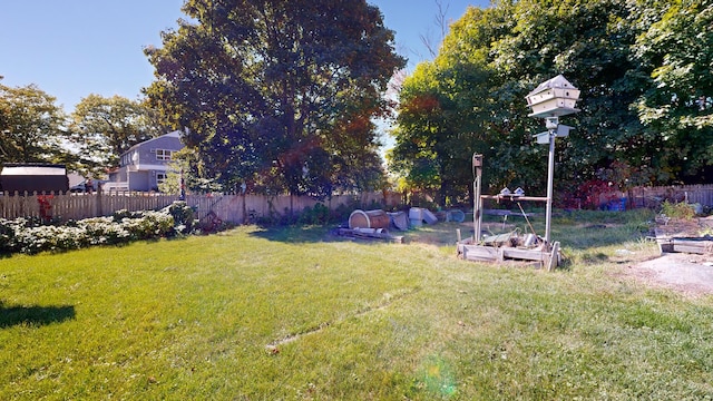 143 Union Ave, Old Orchard Beach, ME 04064 - view of yard with a garden