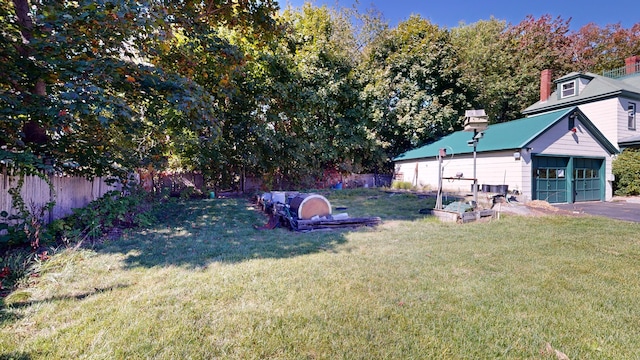 143 Union Ave, Old Orchard Beach, ME 04064 - view of yard featuring a garage