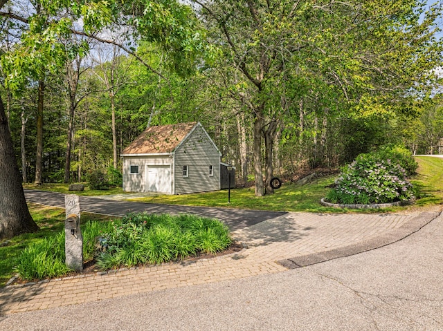 20 Doe Dr, Eliot, ME 03903 - view of outdoor structure with driveway