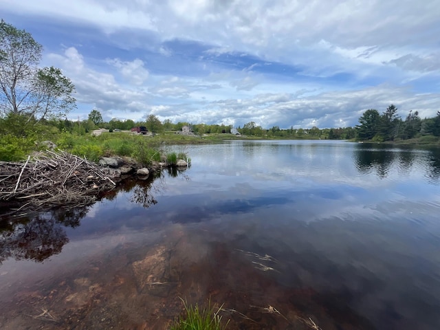 35 Old Mill Stream Rd, Sullivan, ME 04664