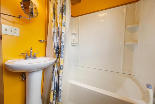 123 Main St, Newport, ME 04953 - full bathroom with shower / tub combo with curtain and a sink