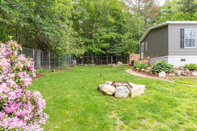 833 Sedgwick Ridge Rd, Sedgwick, ME 04676 - view of yard
