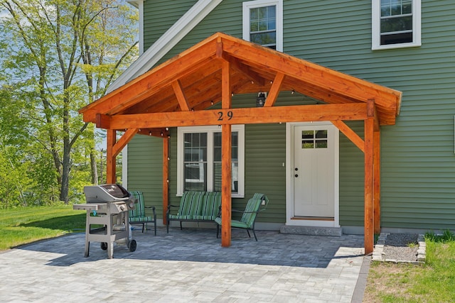 29 Bay Field Dr, Woolwich, ME 04579 - doorway to property with a patio area