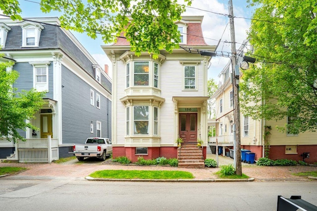 130 Emery St, Portland, ME 04102 - victorian home with mansard roof