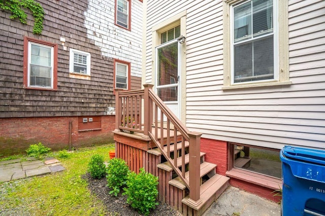 130 Emery St, Portland, ME 04102 - view of wooden terrace