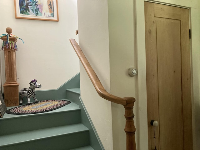 12 Bakers Pt, Steuben, ME 04680 - view of stairway
