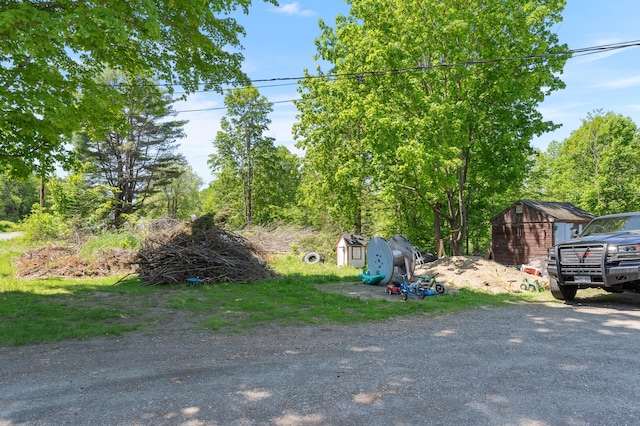 54 Middle Rd, Augusta, ME 04330 - view of yard