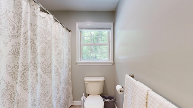 471 Owls Nest Rd, Shapleigh, ME 04076 - bathroom featuring toilet and baseboards