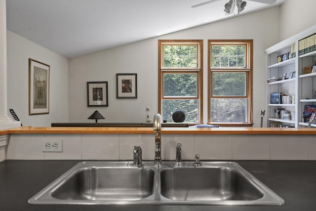 27 Russell Ln, Damariscotta, ME 04543 - kitchen with lofted ceiling and ceiling fan