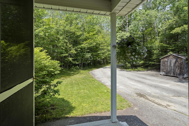 27 Russell Ln, Damariscotta, ME 04543 - view of grassy yard featuring a shed