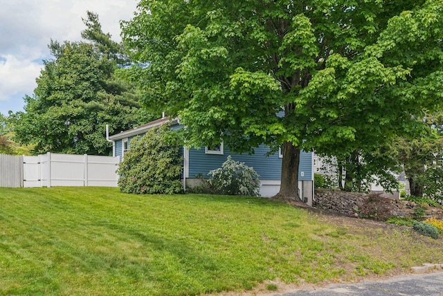 11 Meadow Ln, Portland, ME 04103 - view of yard featuring a gate