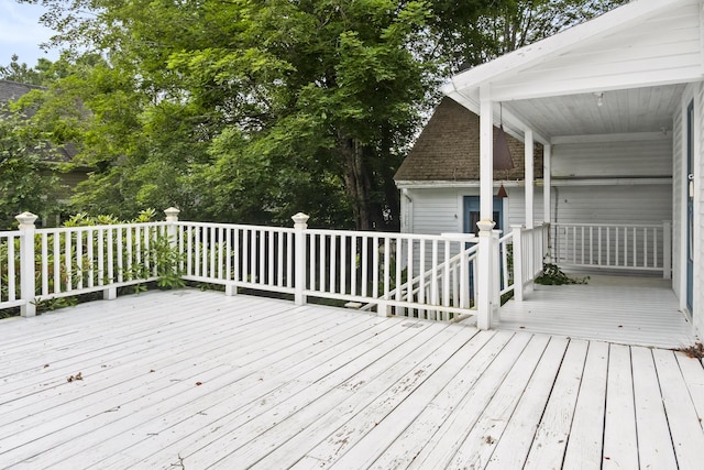 785 W Main St, Waldoboro, ME 04572 - view of deck
