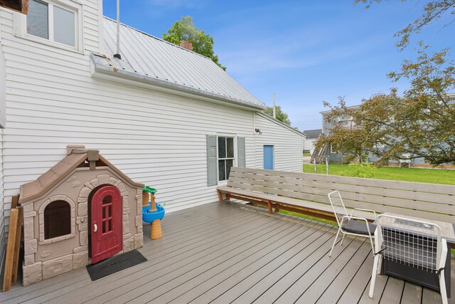 47 Beal St, Norway, ME 04268 - view of deck