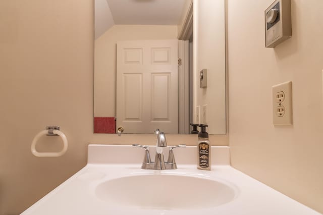 44 Cortland Cir Unit 44, Bangor, ME 04401 - bathroom with vanity
