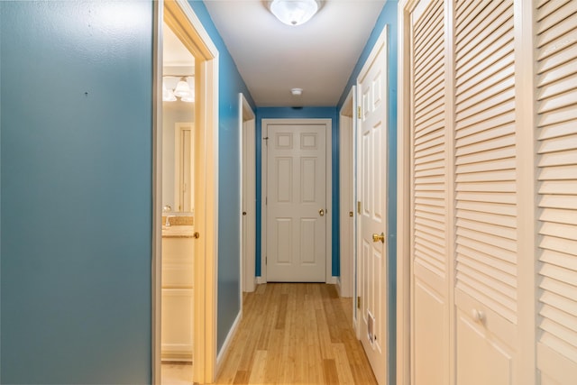 44 Cortland Cir Unit 44, Bangor, ME 04401 - corridor featuring light wood finished floors