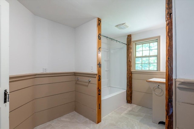 15 Feylers Corner Rd, Waldoboro, ME 04572 - bathroom featuring shower / bath combo and vanity