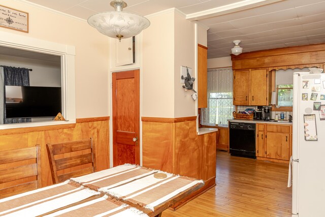8 Crescent St, Milo, ME 04463 - photo 8