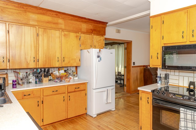 8 Crescent St, Milo, ME 04463 - photo 9