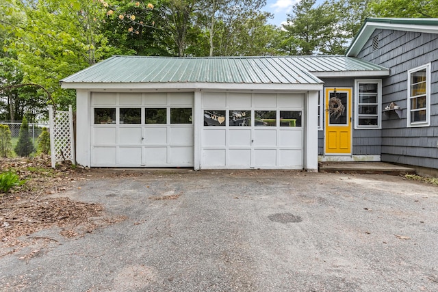 153 Shaker Rd, Gray, ME 04039 - view of garage