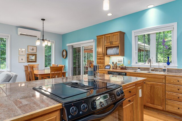 8 Turner Ln, Berwick, ME 03901