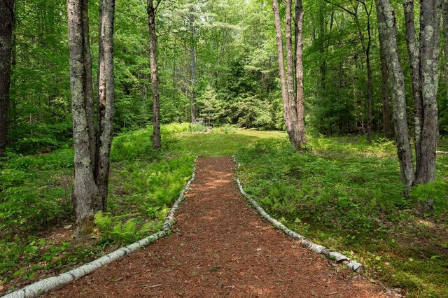 8 Turner Ln, Berwick, ME 03901