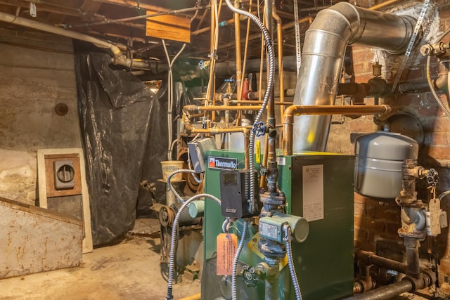 10 Joslyn St, Newport, ME 04953 - view of utility room